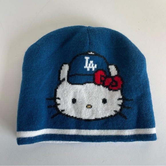 Hello Kitty x Los Angeles Dodgers Beanie Adult Blue Knit MLB Reversible 2021 SGA - Picture 1 of 7